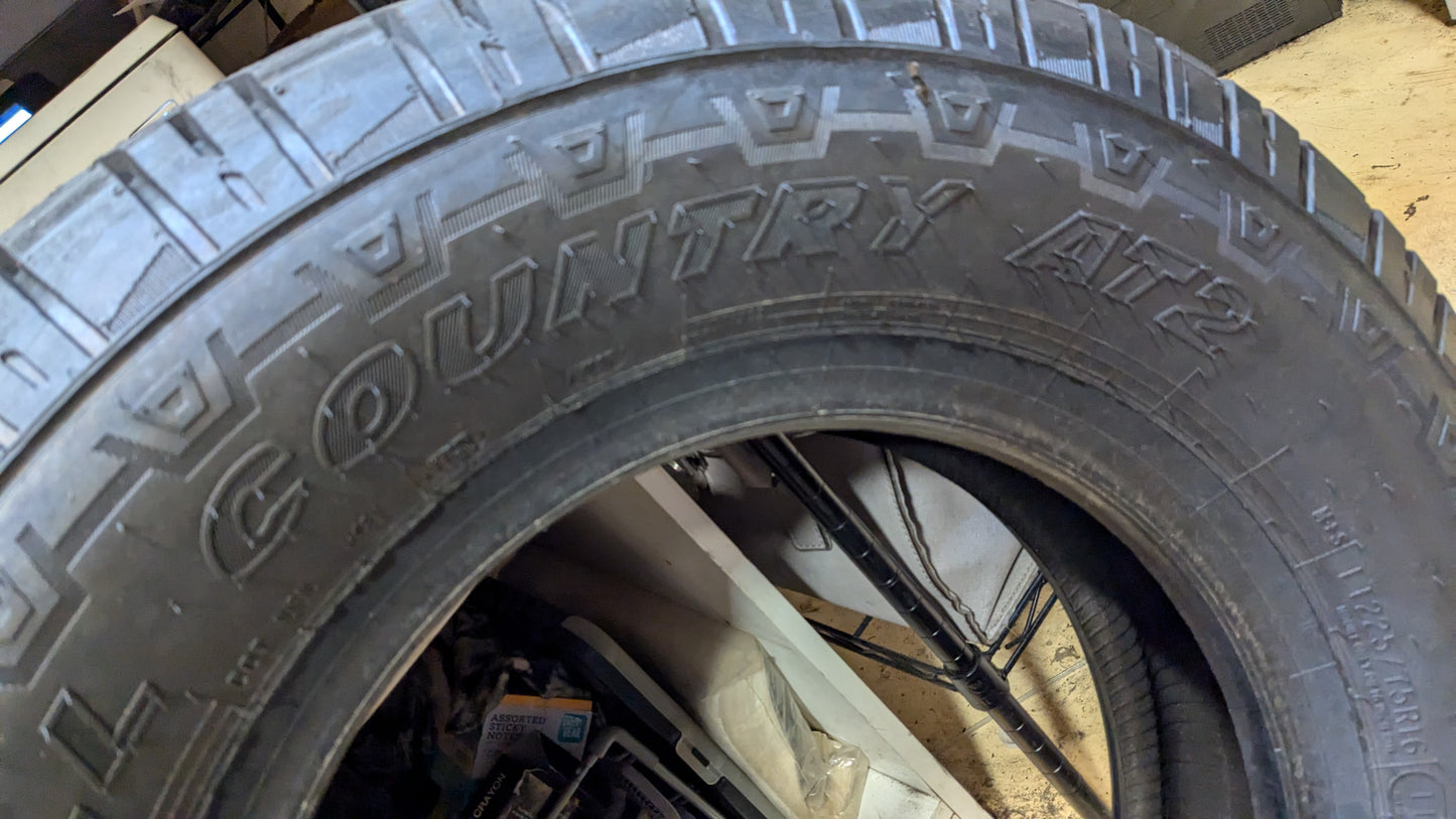 IRONMAN ALL COUNTRY AT2 BSW LT 225 75 16 115/112R 10PLY ALL SEASON TIRE 7646
