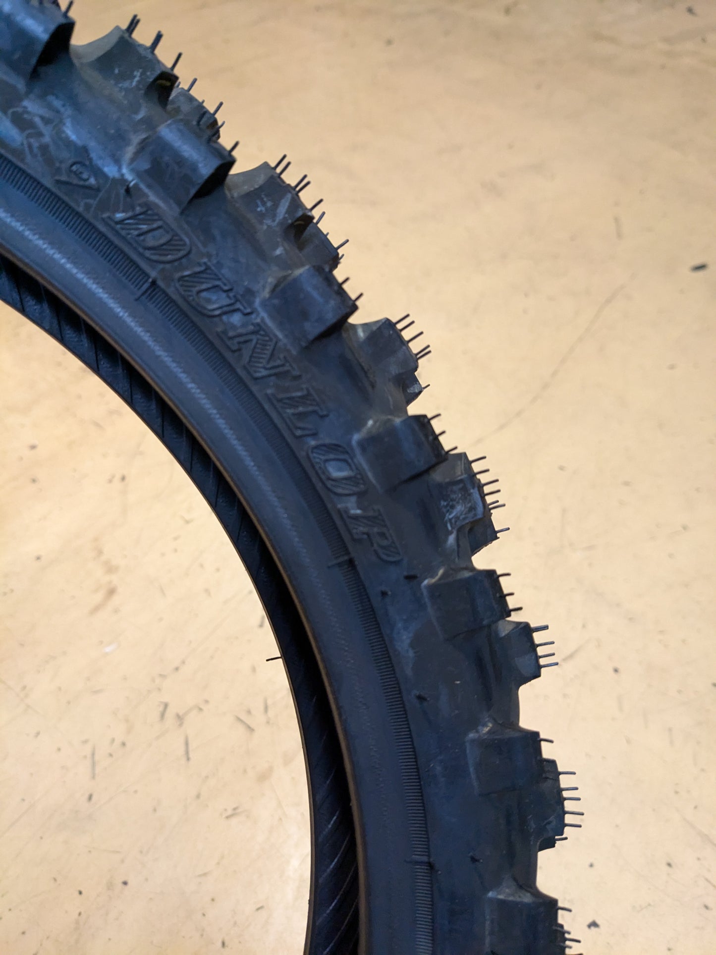 DUNLOP GEOMAX MX34F BSW 60 100 14 29M MOTORCYCLE TIRE 45273502