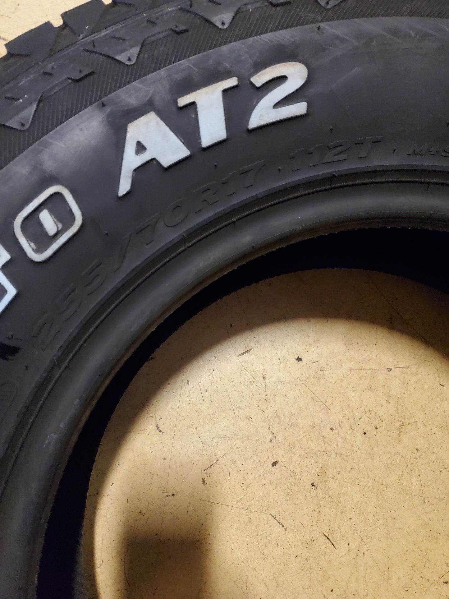 NOS HANKOOK DYNAPRO AT2 OWL P 255 70 17 112T ALL TERRAIN TIRE 1023456
