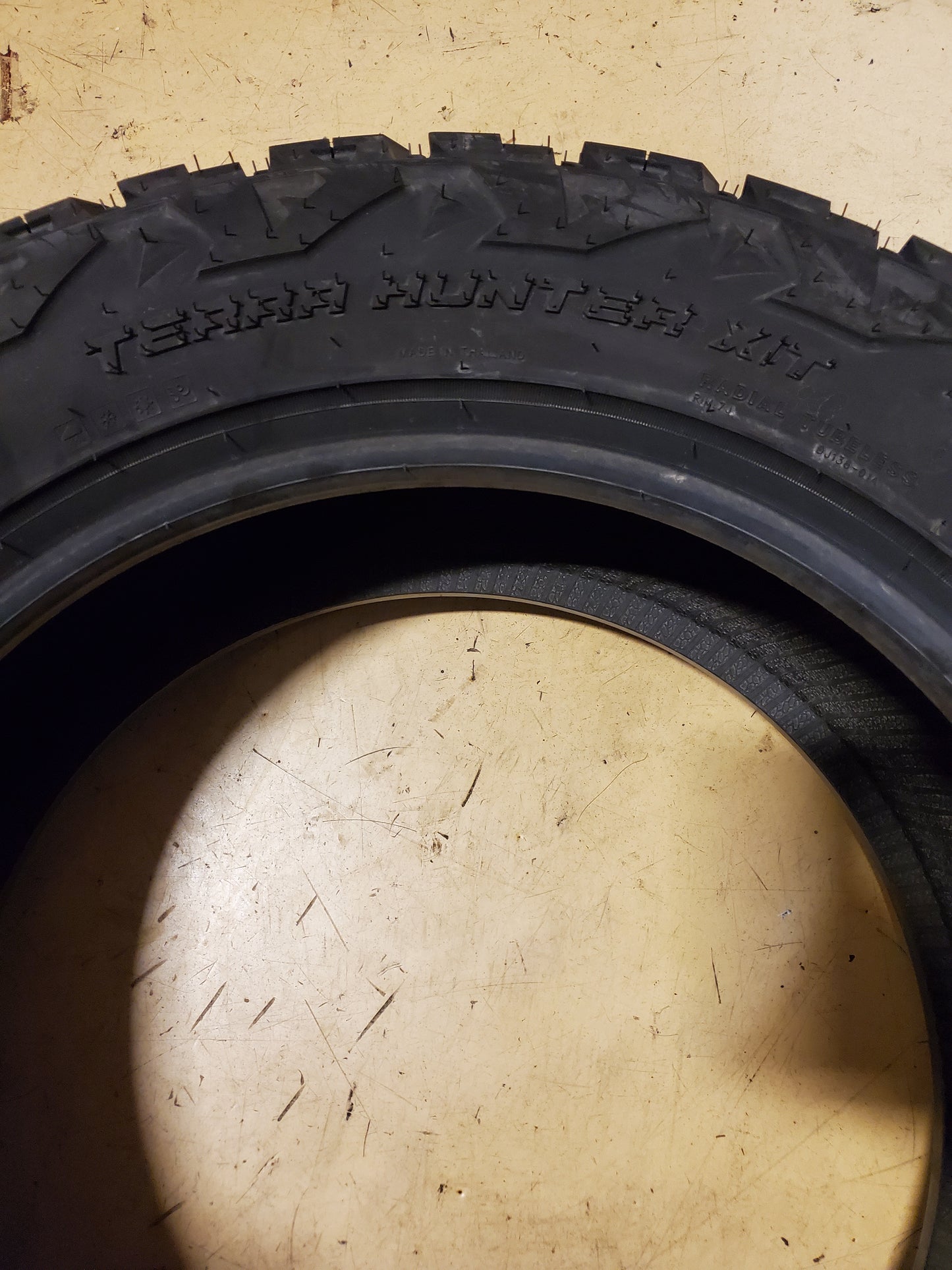 VENOM POWER TERRA HUNTER X/T BSW P 245 60 18 109H XL RUGGED TIRE TVPXT75