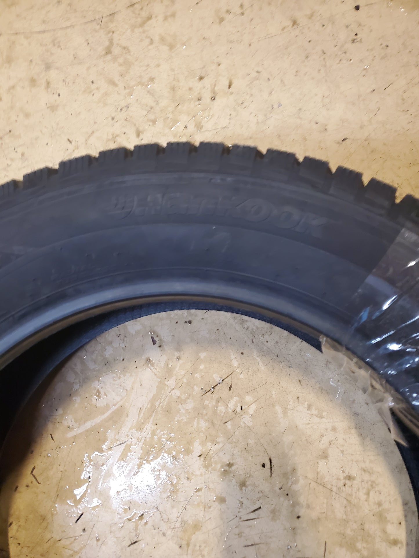 HANKOOK WINTER I PIKE X BSW P 225 60 18 104T XL WINTER TIRE 1028932