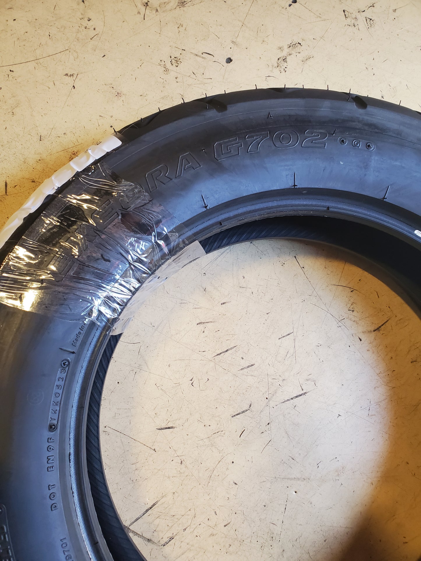 BRIDGESTONE EXEDRA G702 BSW 150 90 15 74H REAR MOTORCYCLE TIRE 57588