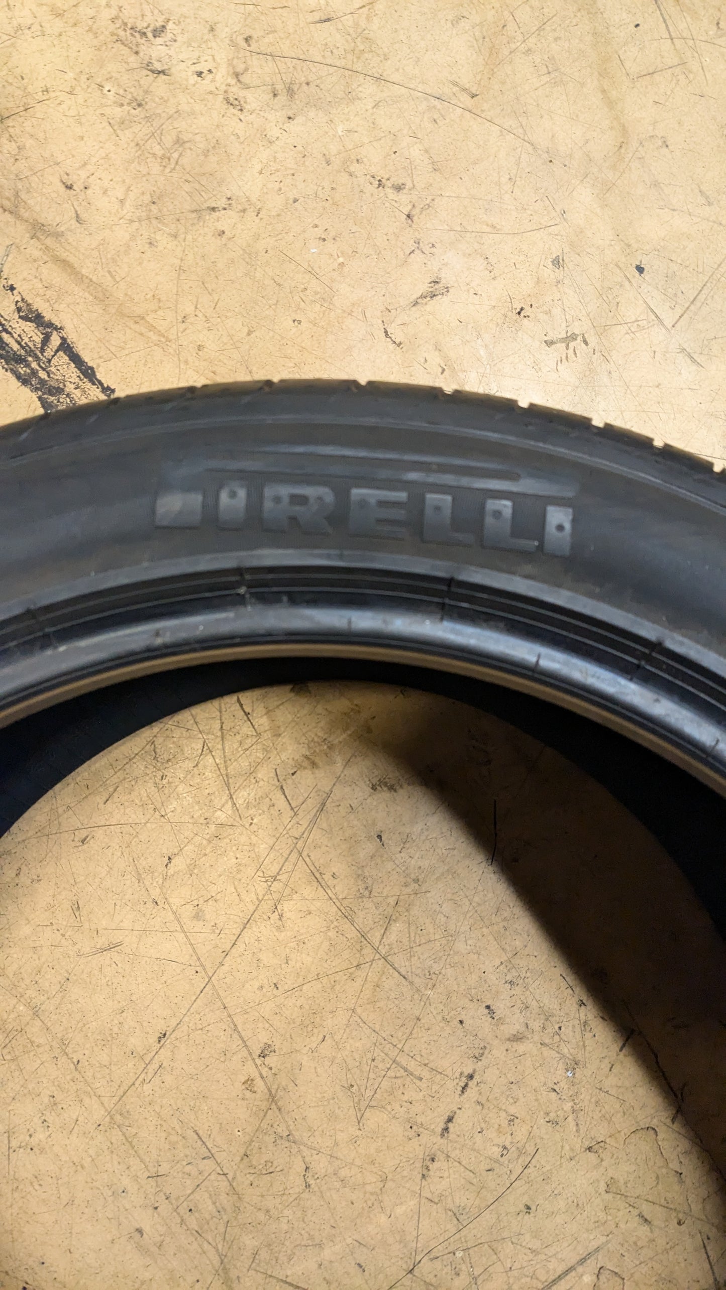 PIRELLI P ZERO BSW P 275 40 19 101Y UHP TIRE 2648100