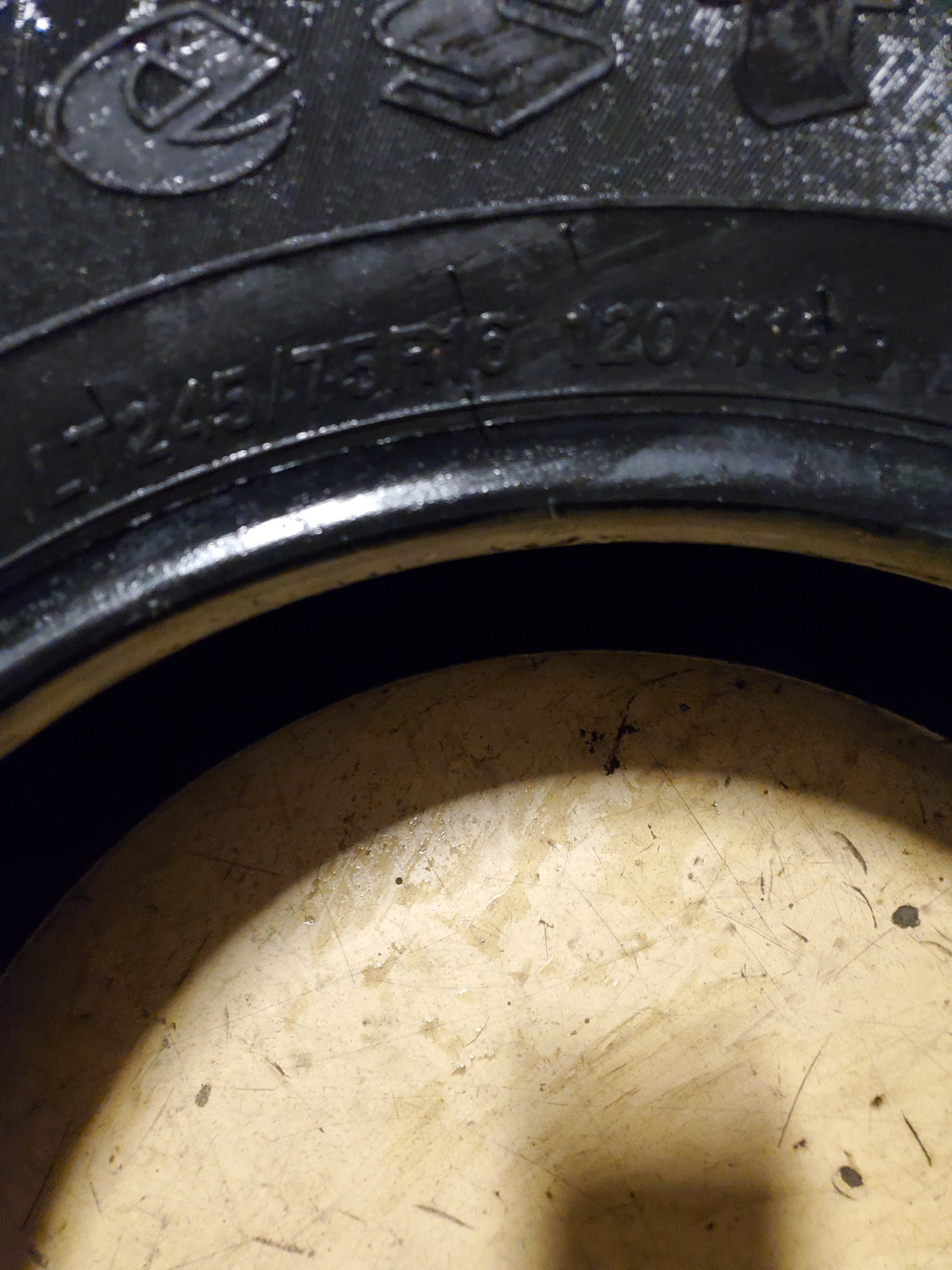 FIRESTONE TRANSFORCE AT2 BSW LT 245 75 16 120/116R 10PLY ALL TERRAIN TIRE 000181