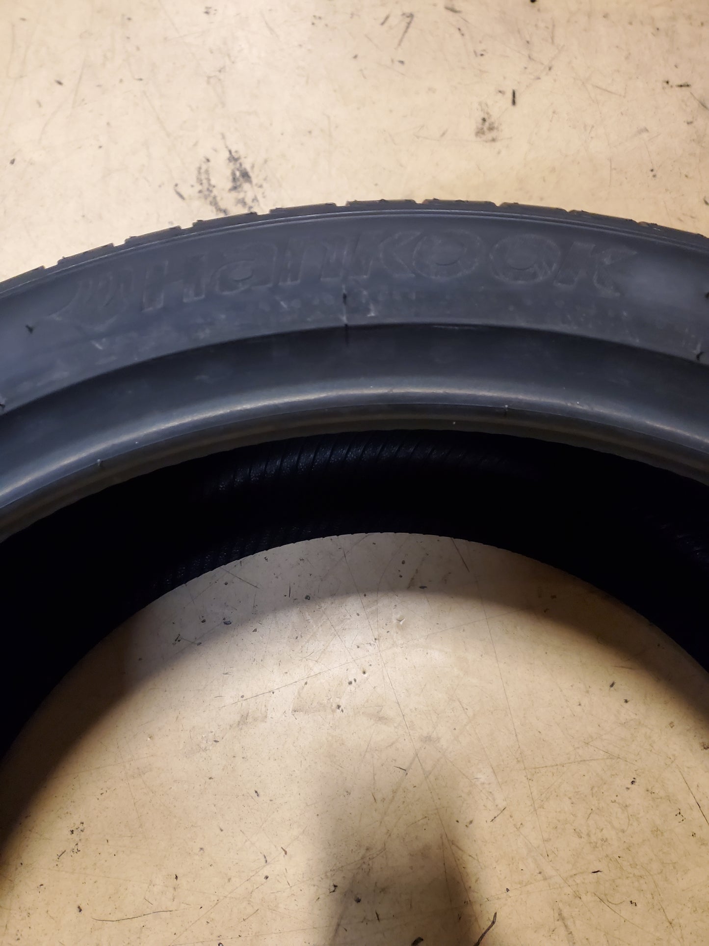 NOS HANKOOK VENTUS V12 EVO2 K120 BSW P 275 35 20 102Y XL UHP TIRE 1015372
