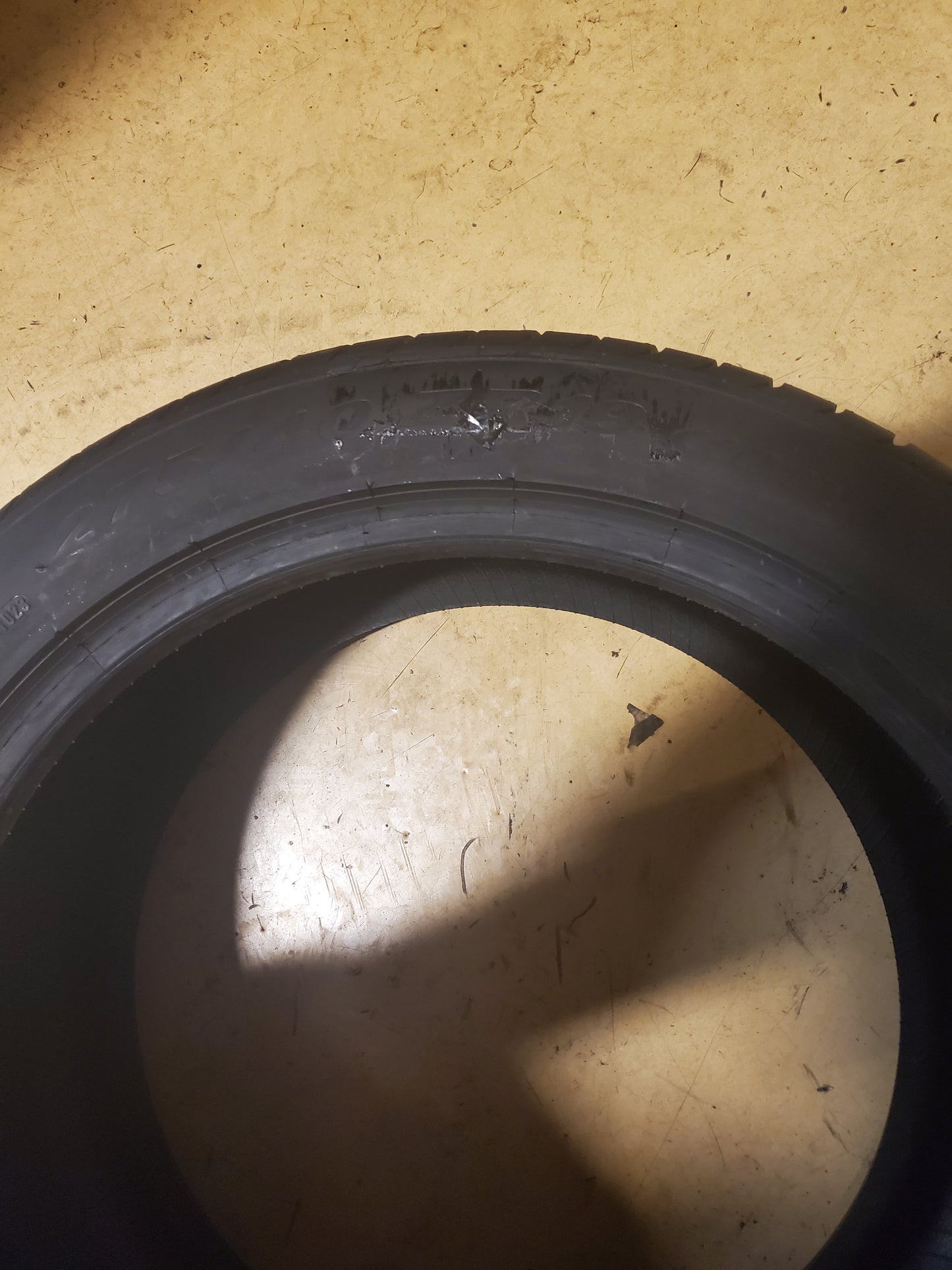 PIRELLI P ZERO MGT BSW P 275 40 19 101Y UHP TIRE 3526700