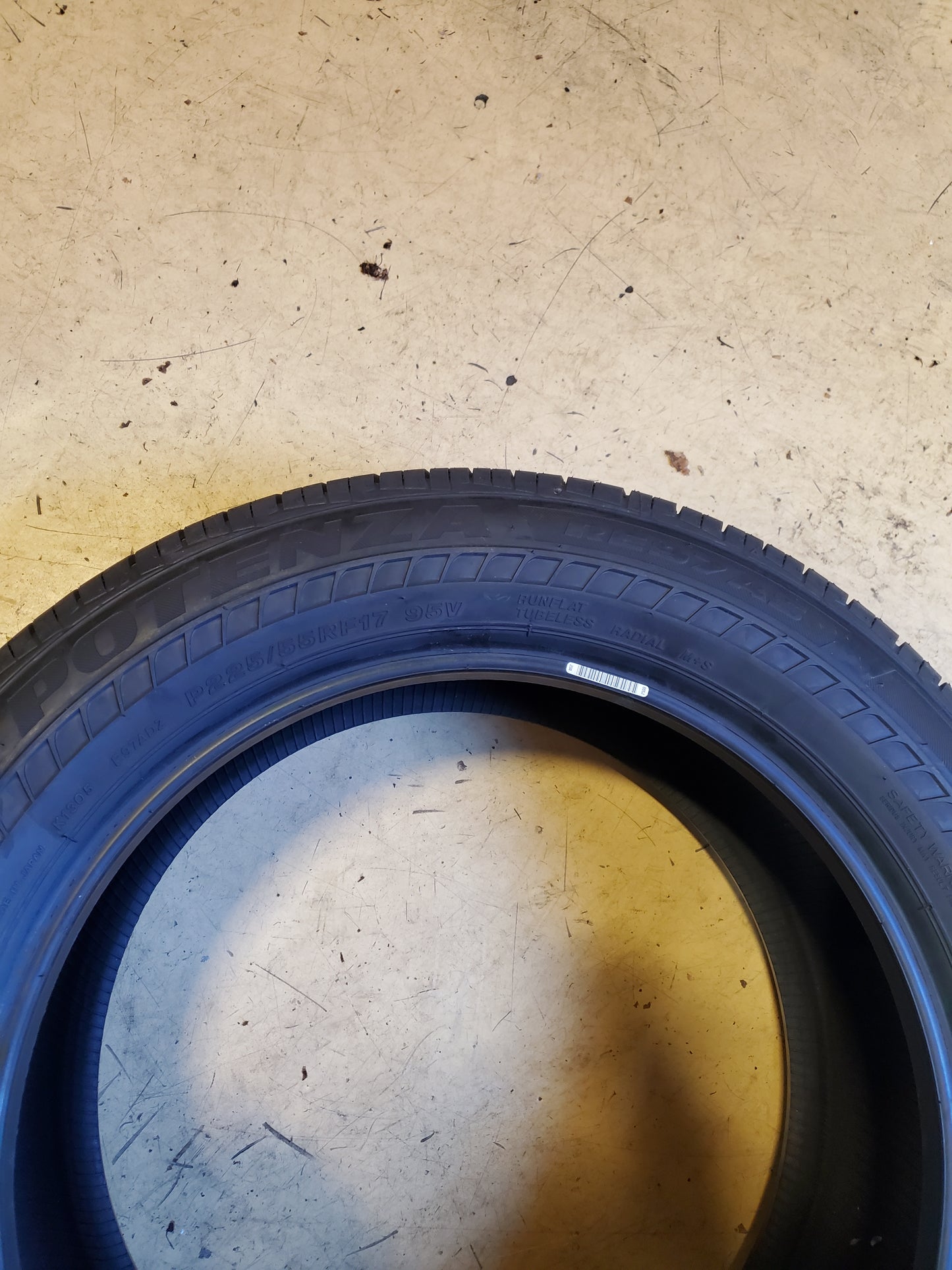 BRIDGESTONE POTENZA RE97AS RFT P 225 55 17 95V ALL SEASON TIRE 000236