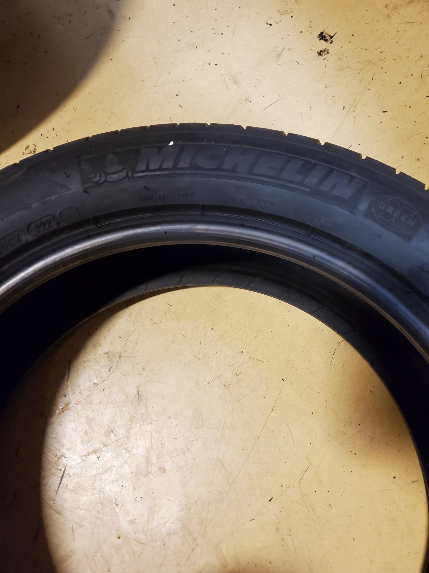 MICHELIN PRIMACY MXM4 BSW P 235 50 19 99H ALL SEASON TIRE 07307