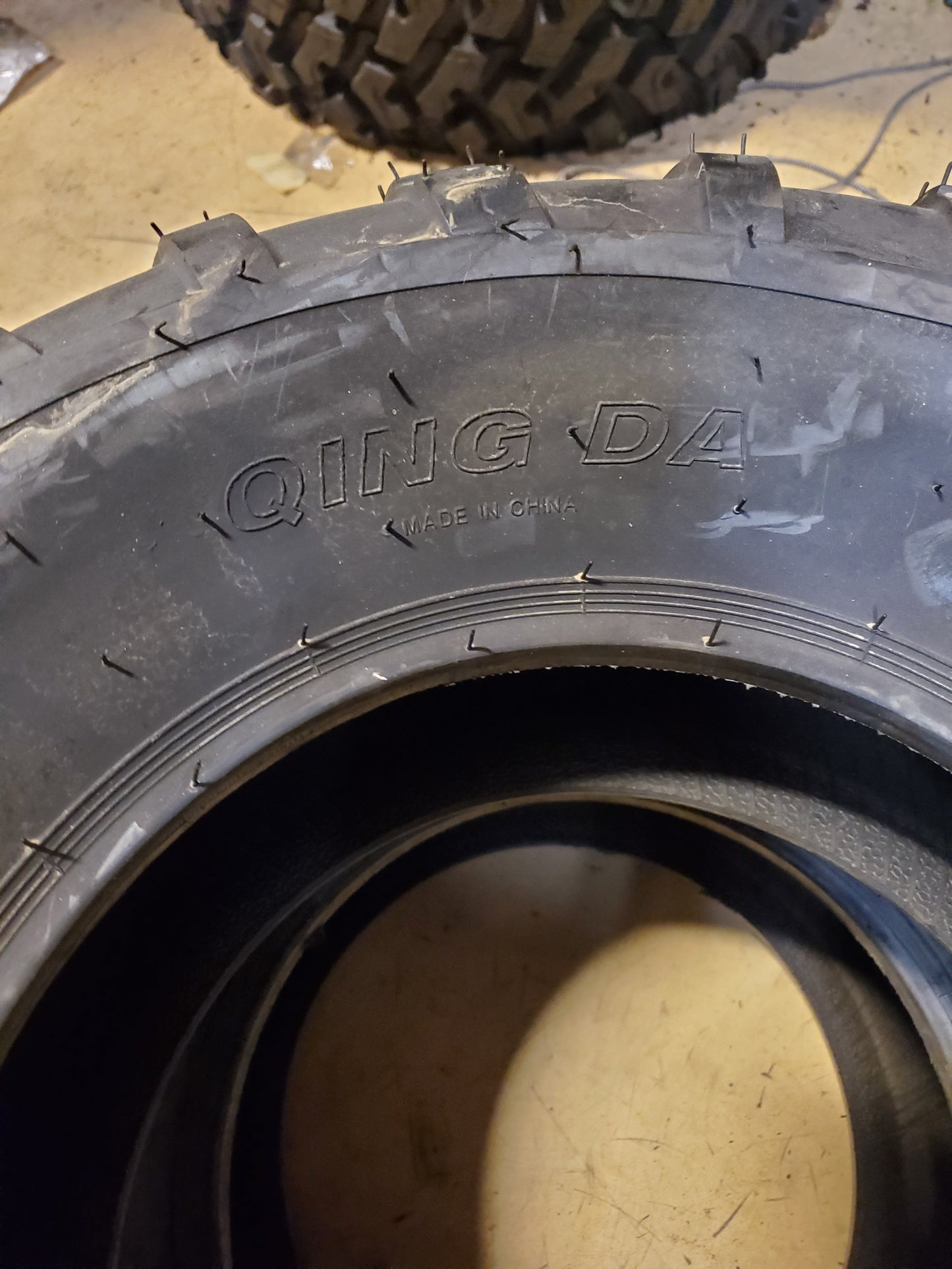 NOS QIND QING DA BSW 25 10 12 45J 4PLY ATV/UTV TIRE QQD251012