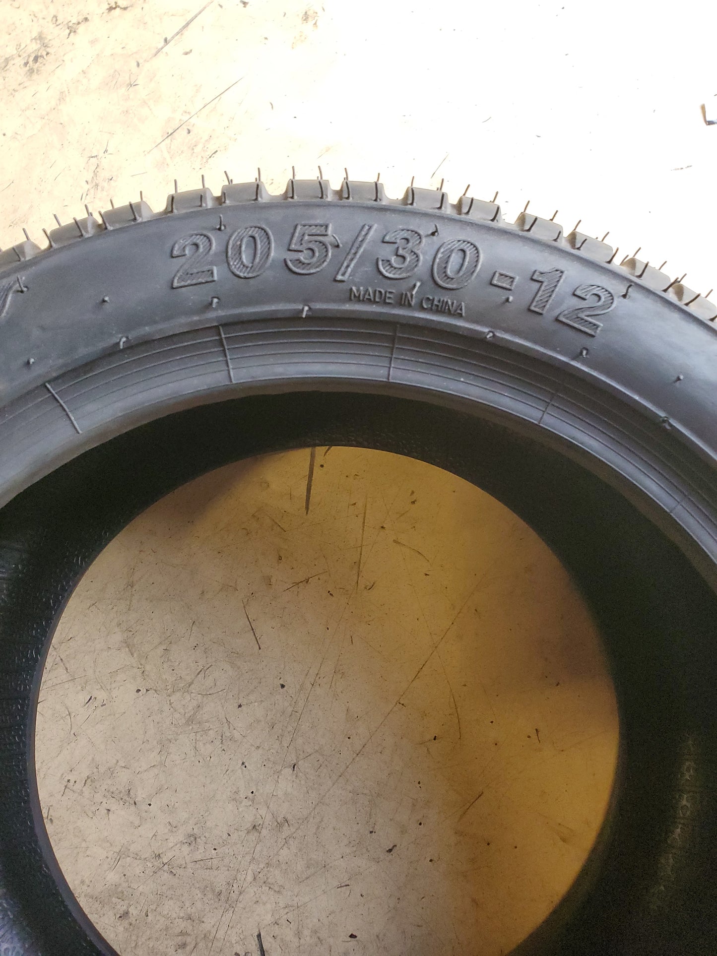 ROADGUIDER GF02 BSW 205 30 12 4PLY GOLF TIRE RG2053012