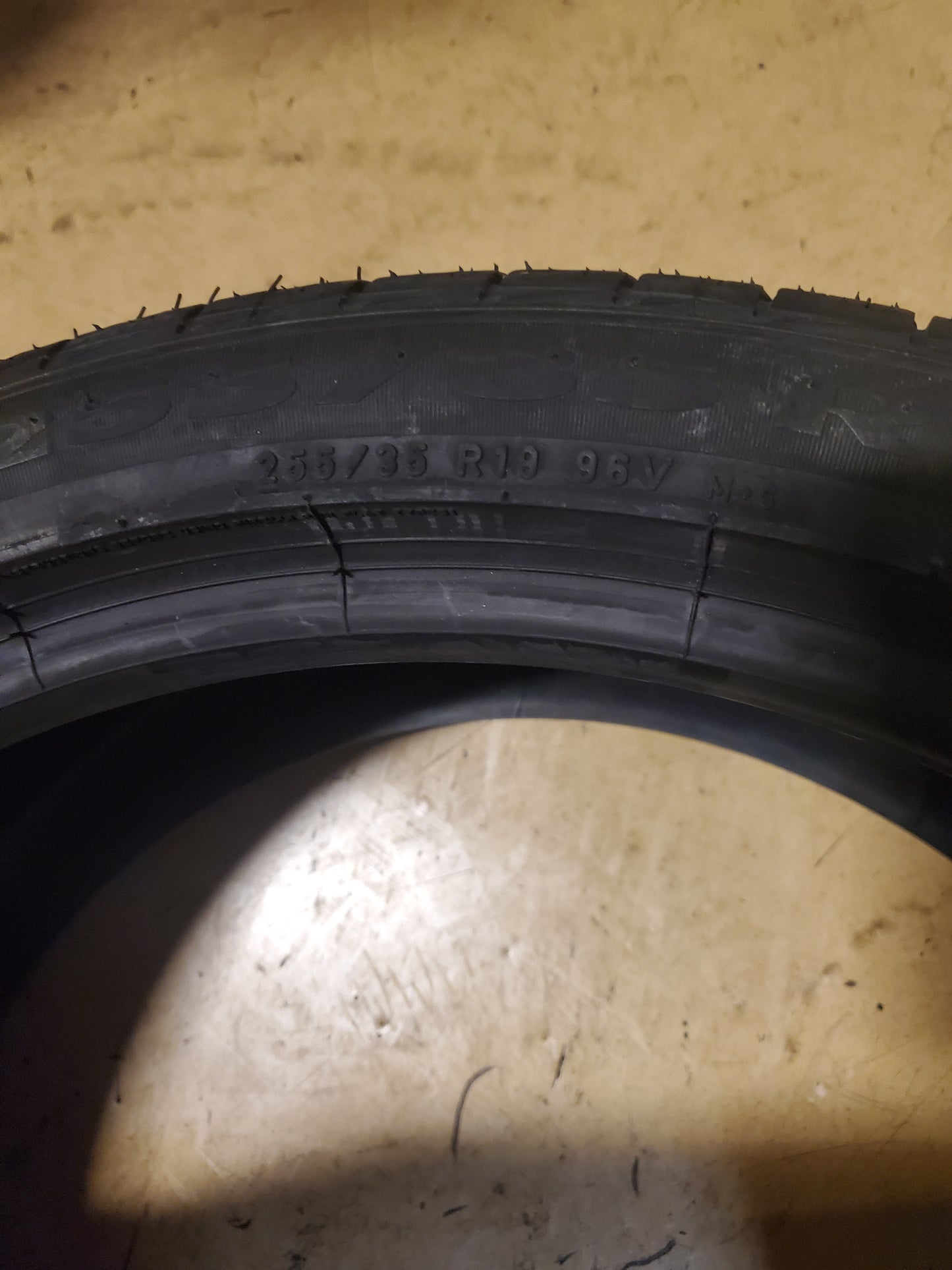 PIRELLI CINTURATO P7 ALL SEASON BSW P 255 35 19 96V XL ALL SEASON TIRE 2146800