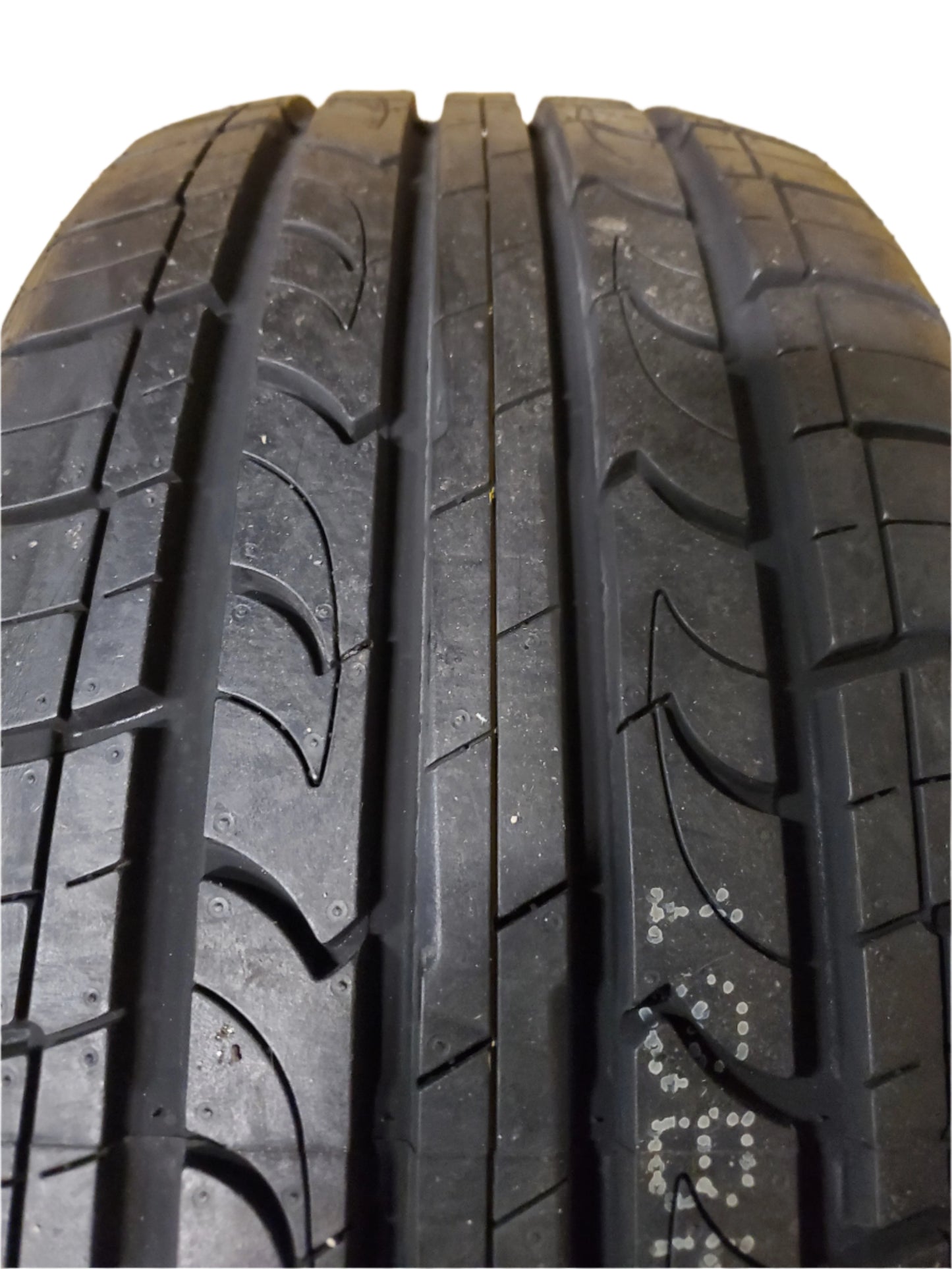 NEXEN CP672 BSW P 225 45 18 91V ALL SEASON TIRE 16040NXK