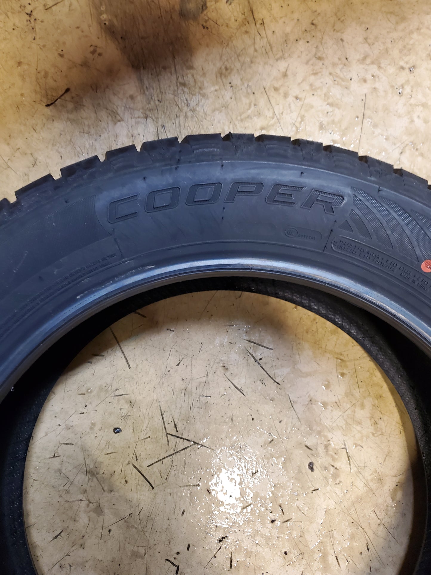 4 COOPER DISCOVERER TRUE NORTH BSW P 225 55 18 98H WINTER TIRE 166214004
