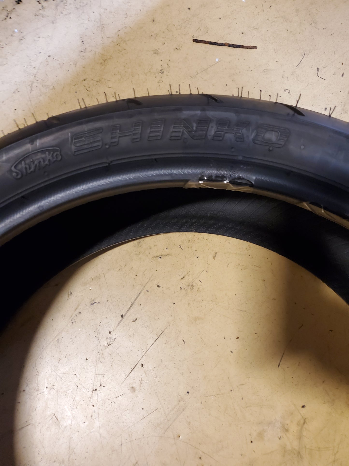 SHINKO R009RR BSW 190 50 17 73W REAR MOTORCYCLE TIRE 874048