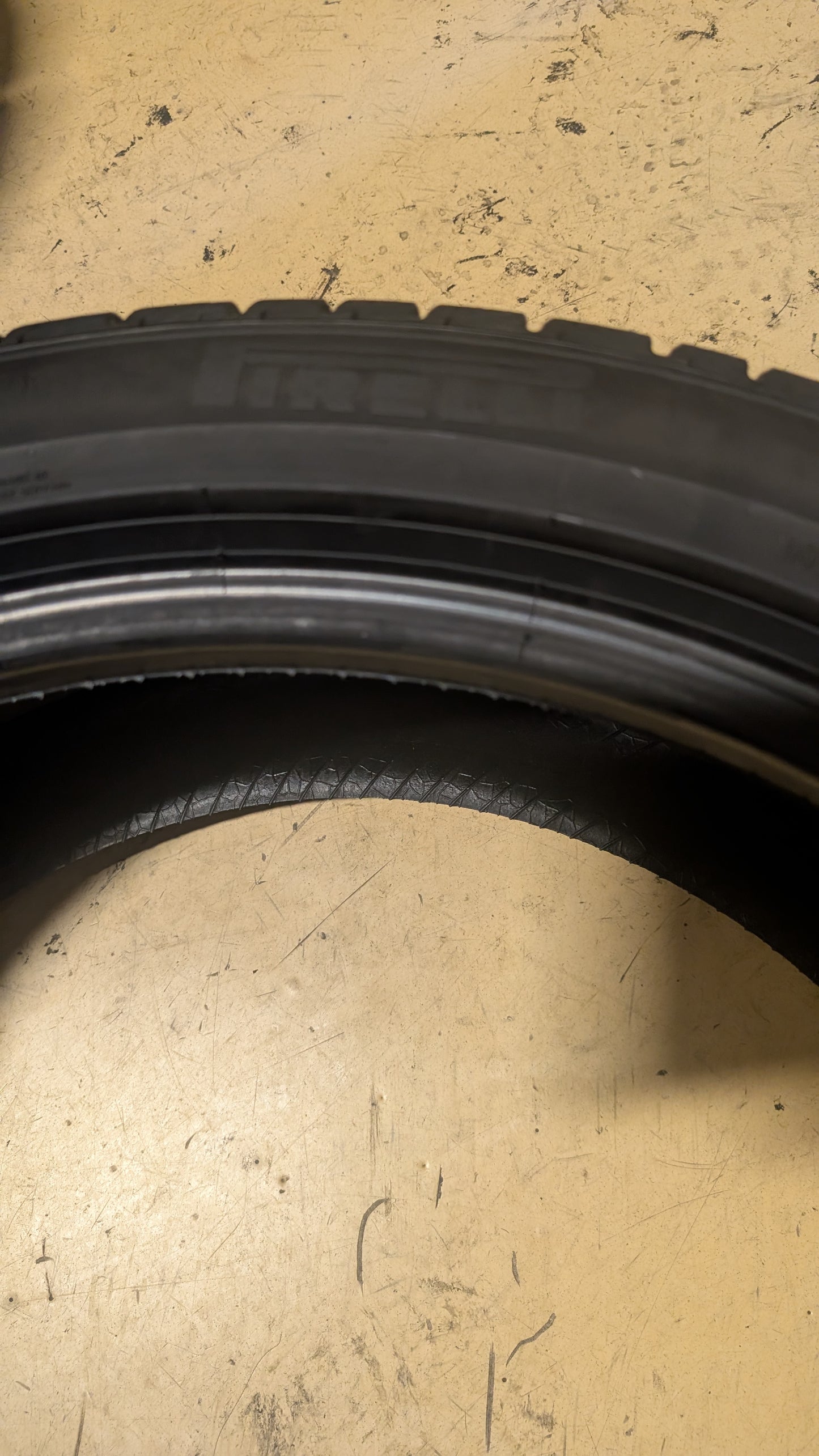 PIRELLI SCORPION ZERO ALL SEASON BSW P 285 40 23 111Y TIRE 3583900