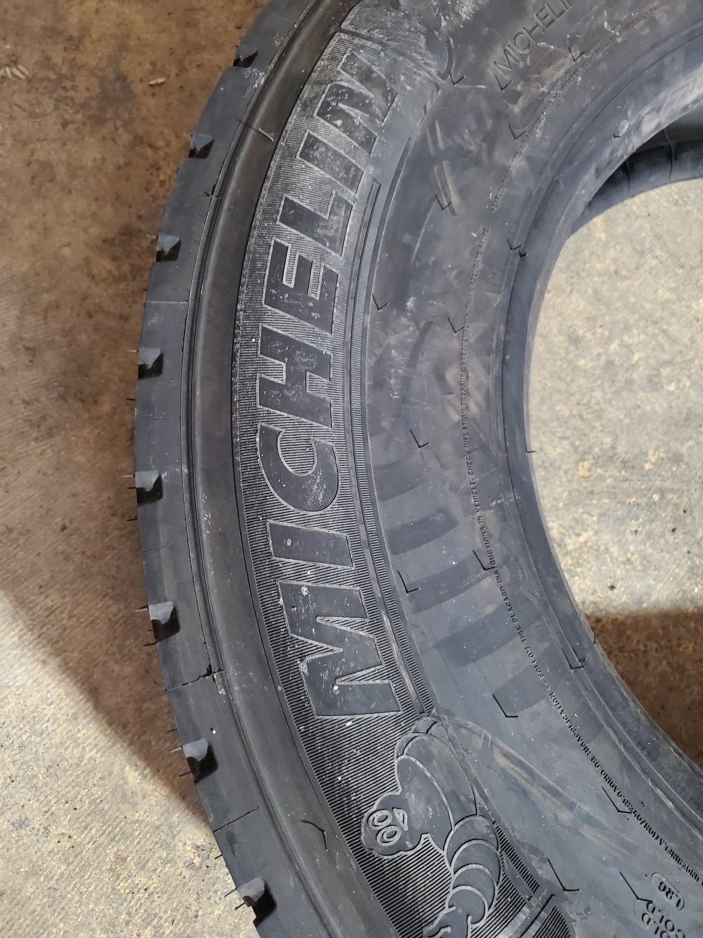 MICHELIN X LINE ENERGY PLUS BSW LT 275 80 22.5 144/141L 14PLY TRAILER TIRE 10873
