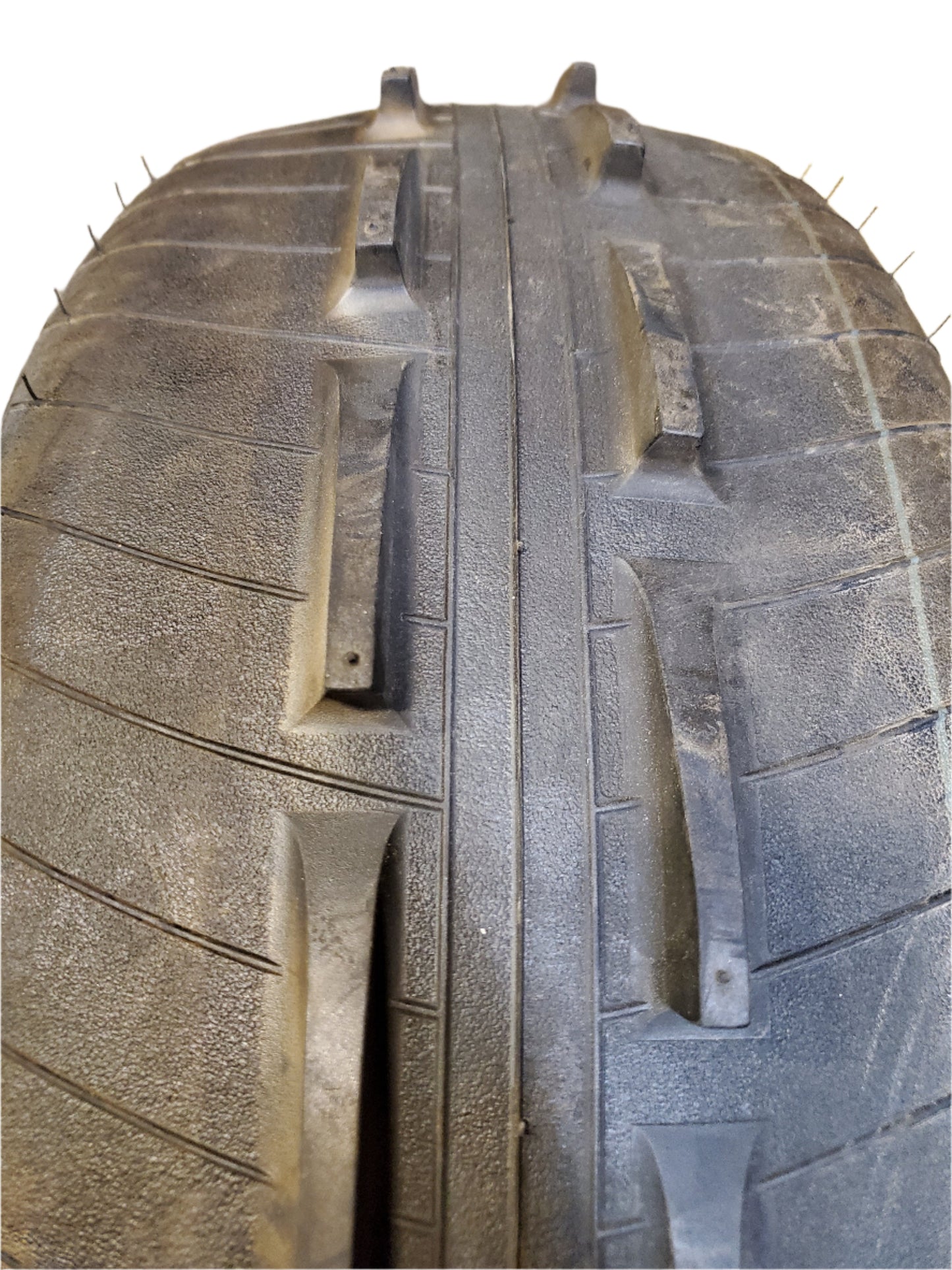 NOS CST SANDBLAST BSW 28 10 14 2PLY SAND TIRE TM00732200