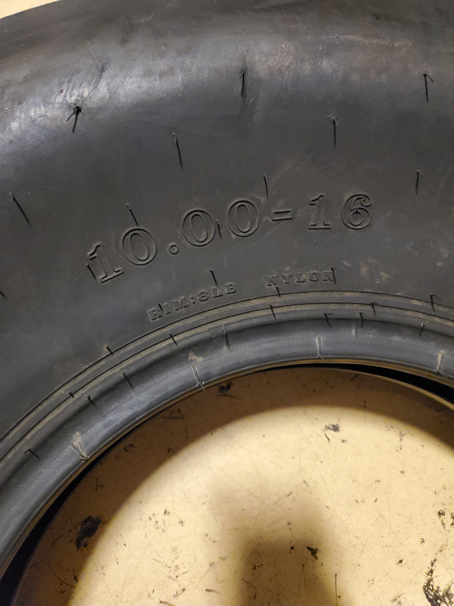 ADVANCE F-2A 114A8 BSW 10 16 10PLY TRACTOR TIRE 97705G