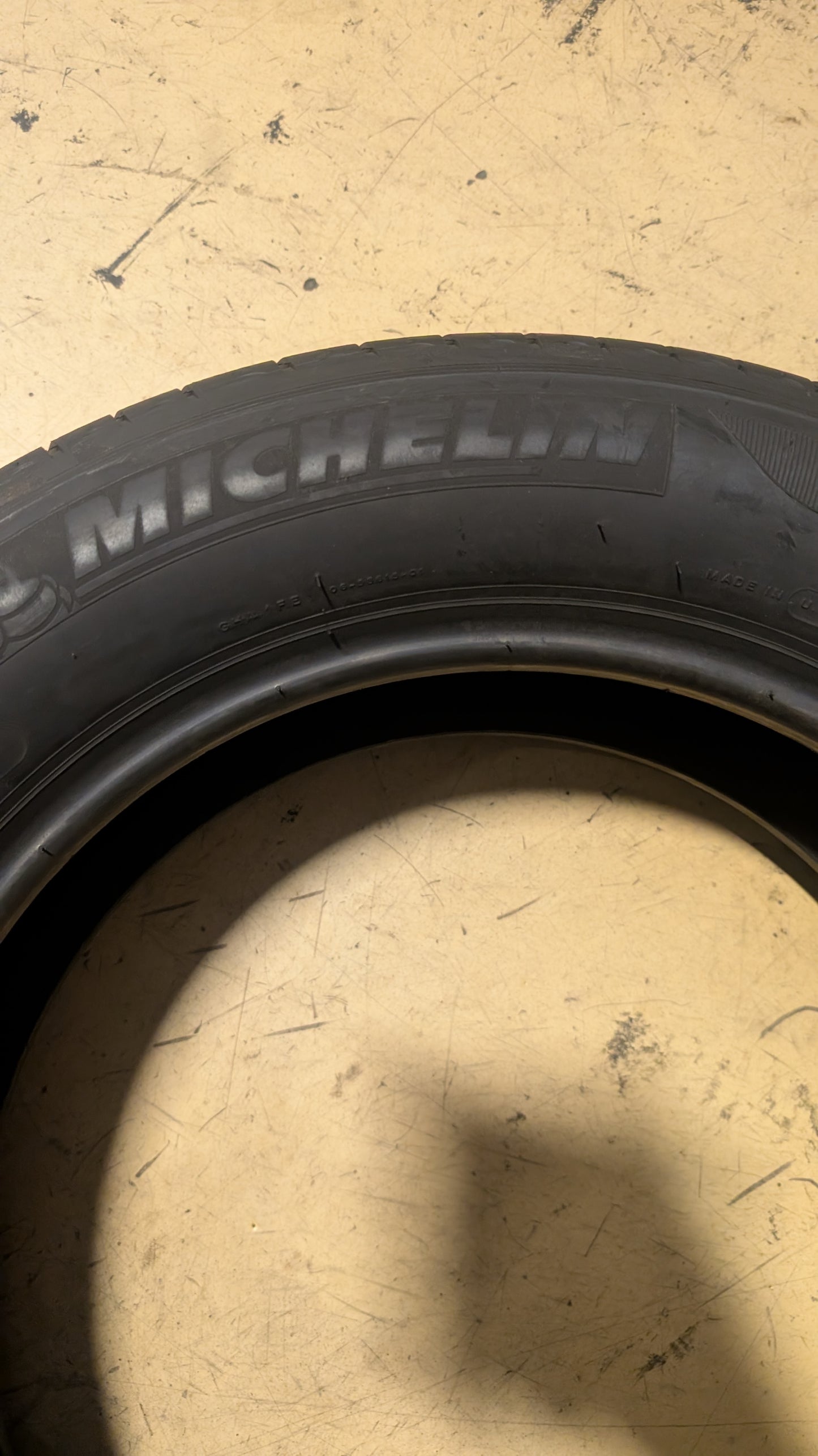 MICHELIN PRIMACY MXM4 BSW P 235 60 18 102V TOURING TIRE 06696