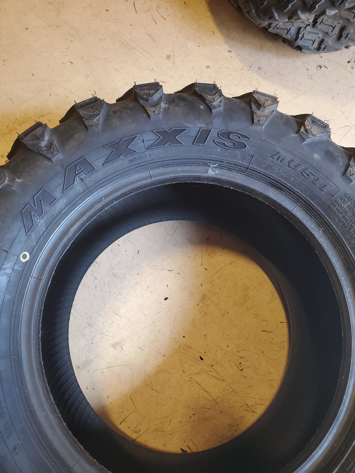 MAXXIS MU511 BSW 27 9 14 6PLY ATV/UTV TIRE TM00139900