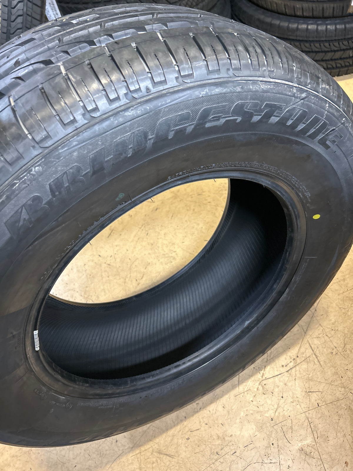 NOS 2 BRIDGESTONE DUELER HP SPORT BSW P 285 60 18 116V SUMMER TIRE 003837