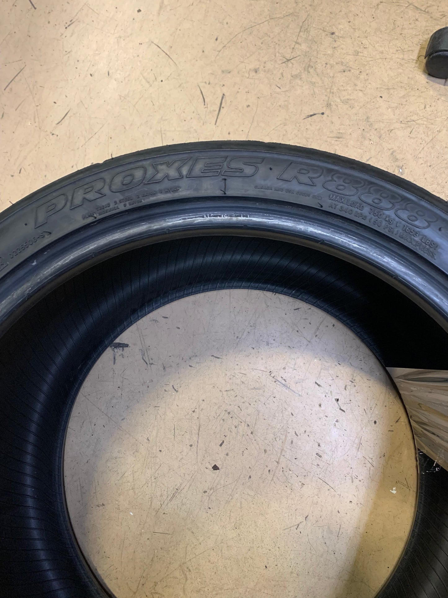 2 USED OS TOYO PROXES R888 BSW P 295 30 18 98Y TRACK/COMPETITION TIRE 104270