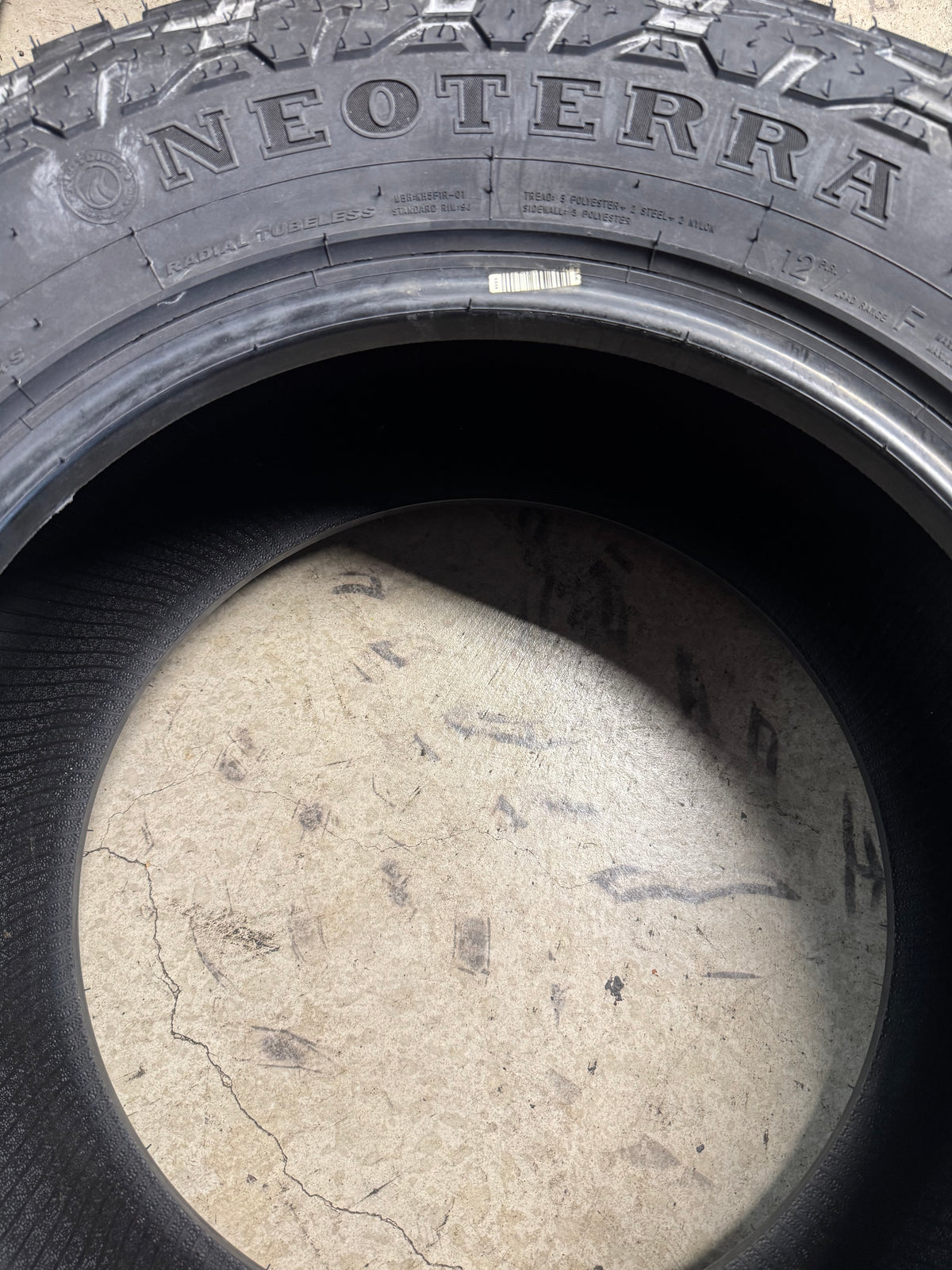 NEOTERRA NEOMAXX-RT BSW LT 305 60 18 126/123Q 12PLY RUGGED TERRAIN TIRE 6959613731112