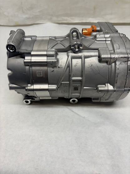 FREIGHTLINER AC COMPRESSOR 57CC 400V ERC MAHLE 22-79626-000 DAMAGED - 1