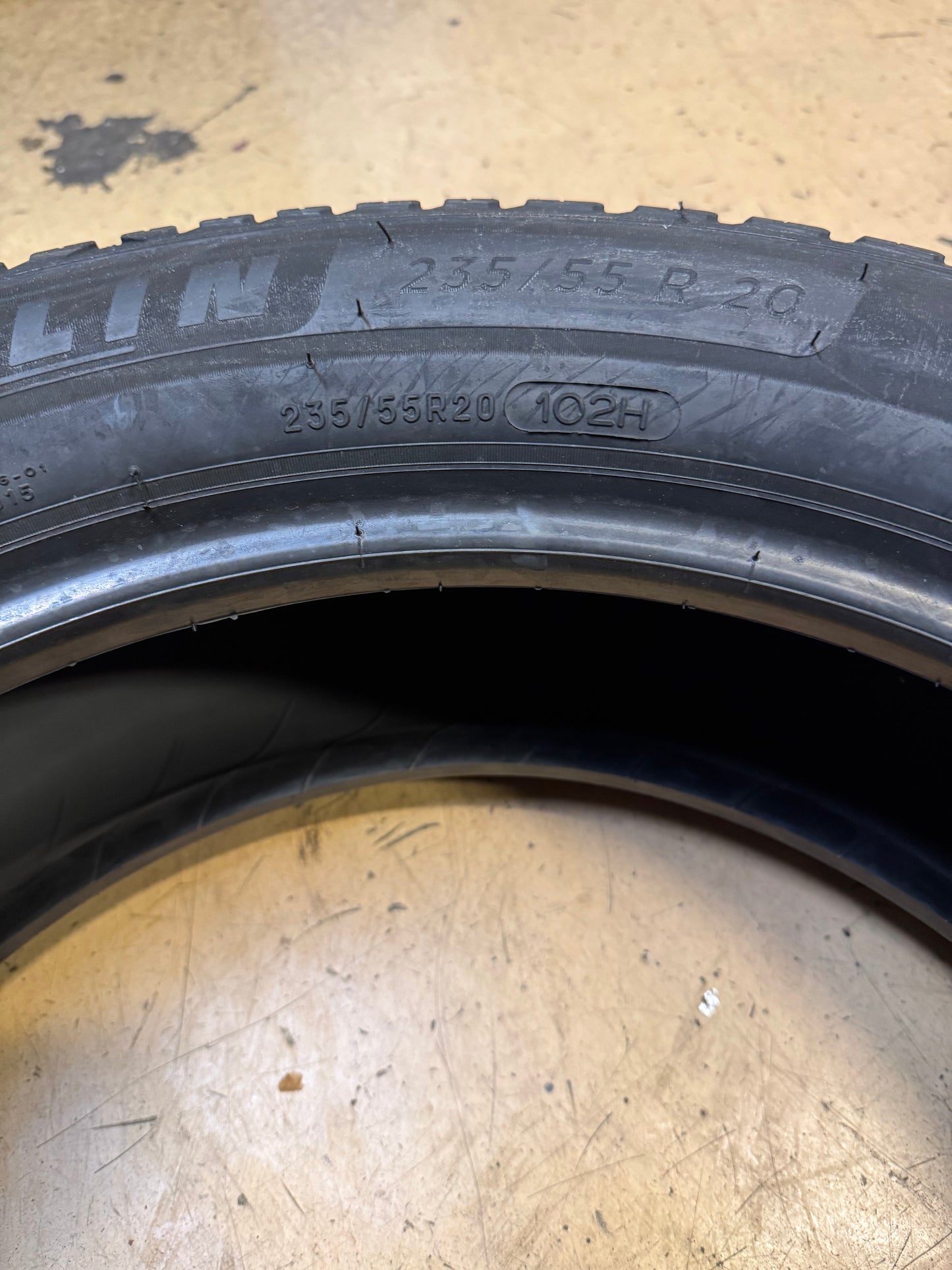MICHELIN CROSSCLIMATE 2 A/W BSW P 235 55 20 102H ALL WEATHER TIRE 21889