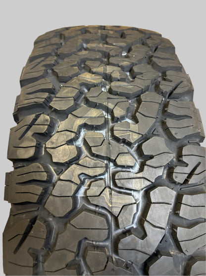2 BFGOODRICH ALL TERRAIN T/A KO2 RWL LT 265 70 16 121/118S LRE 10 PLY TIRES 62023