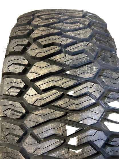 MAXXIS RAZR AT BSW LT 35 12.5 18 128Q 12PLY ALL TERRAIN TIRE TL00050100