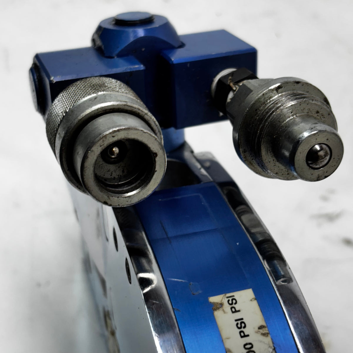 BOLTTECH TORQUE WRENCH TL4 WITH A 2 3/4" SOCKET