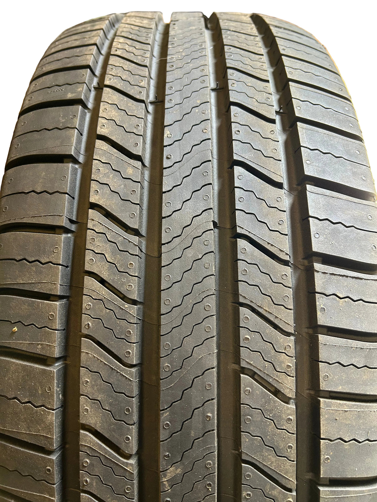 MICHELIN DEFENDER 2 BSW P 225 55 18 98V ALL SEASON TIRE 22800