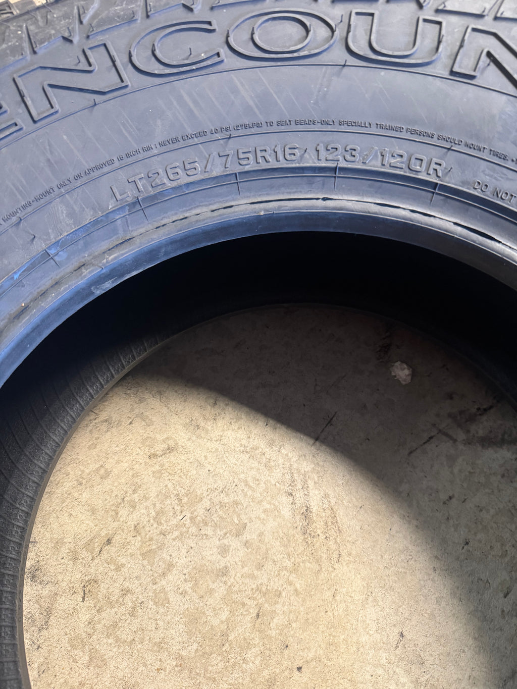 SUMITOMO ENCOUNTER AT BSW LT 265 75 16 123/120R 10PLY ALL TERRAIN TIRE ATH39