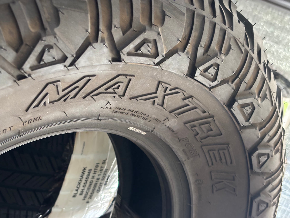 MAXTREK MUD TRAC LT 305 70 16 118/115Q LRD 8 PLY BSW MUD TERRAIN TIRE MH3020
