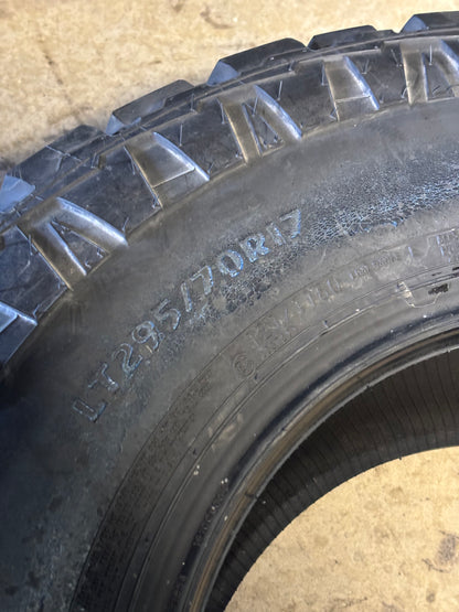 DICK CEPEK TRAIL COUNTRY EXP OWL LT 295 70 17 121Q LRE 10 PLY ALL TERRAIN TIRE 336065003
