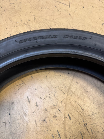 DUNLOP SPORTMAX D423 BSW 130 70 18 63H FRONT MOTORCYCLE TIRE 45232176