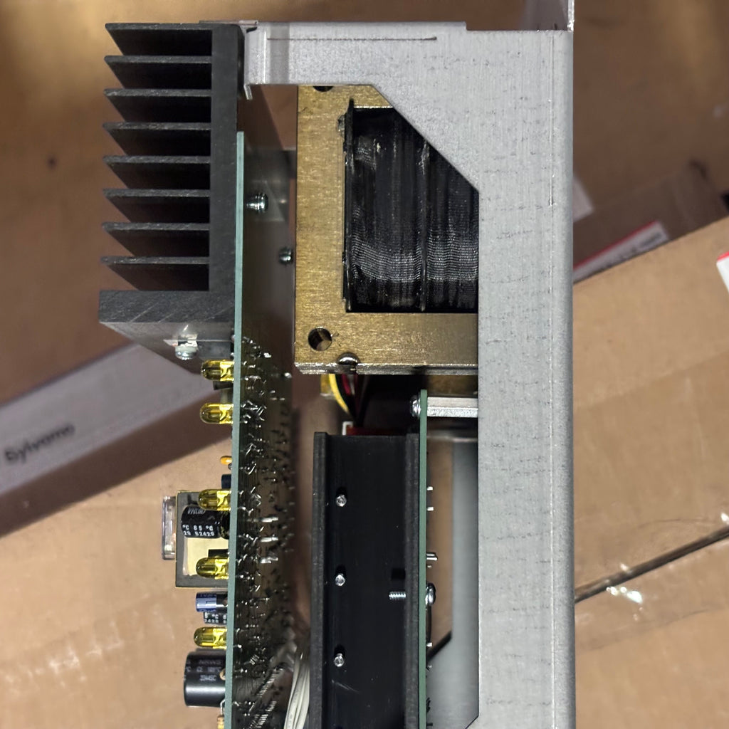 HONEYWELL AA-100 100 WATT AUDIO AMPLIFIER