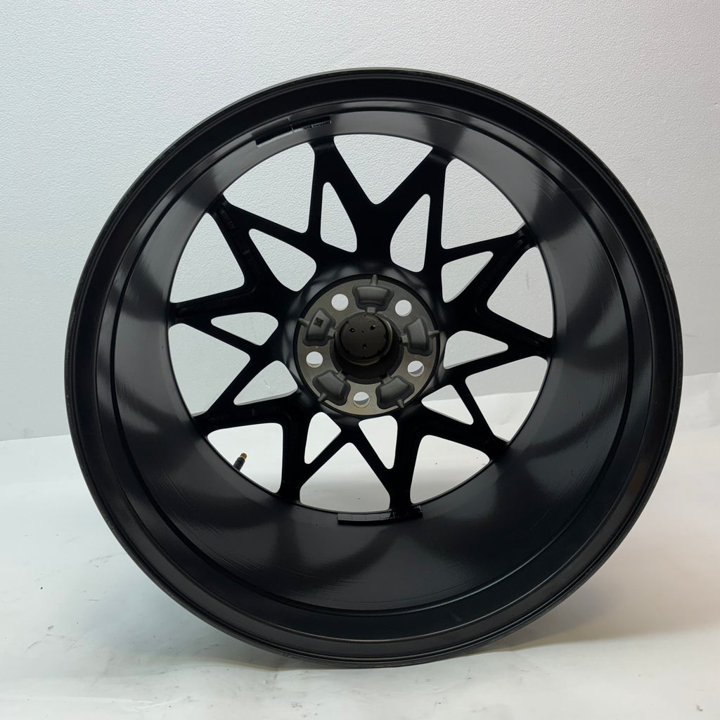 GENUINE FORD PERFORMANCE TARNISHED DARK ALUMINUM MUSTANG 19X10.5 5X4.5 ET24 FRONT WHEEL MR3C-1007-TA