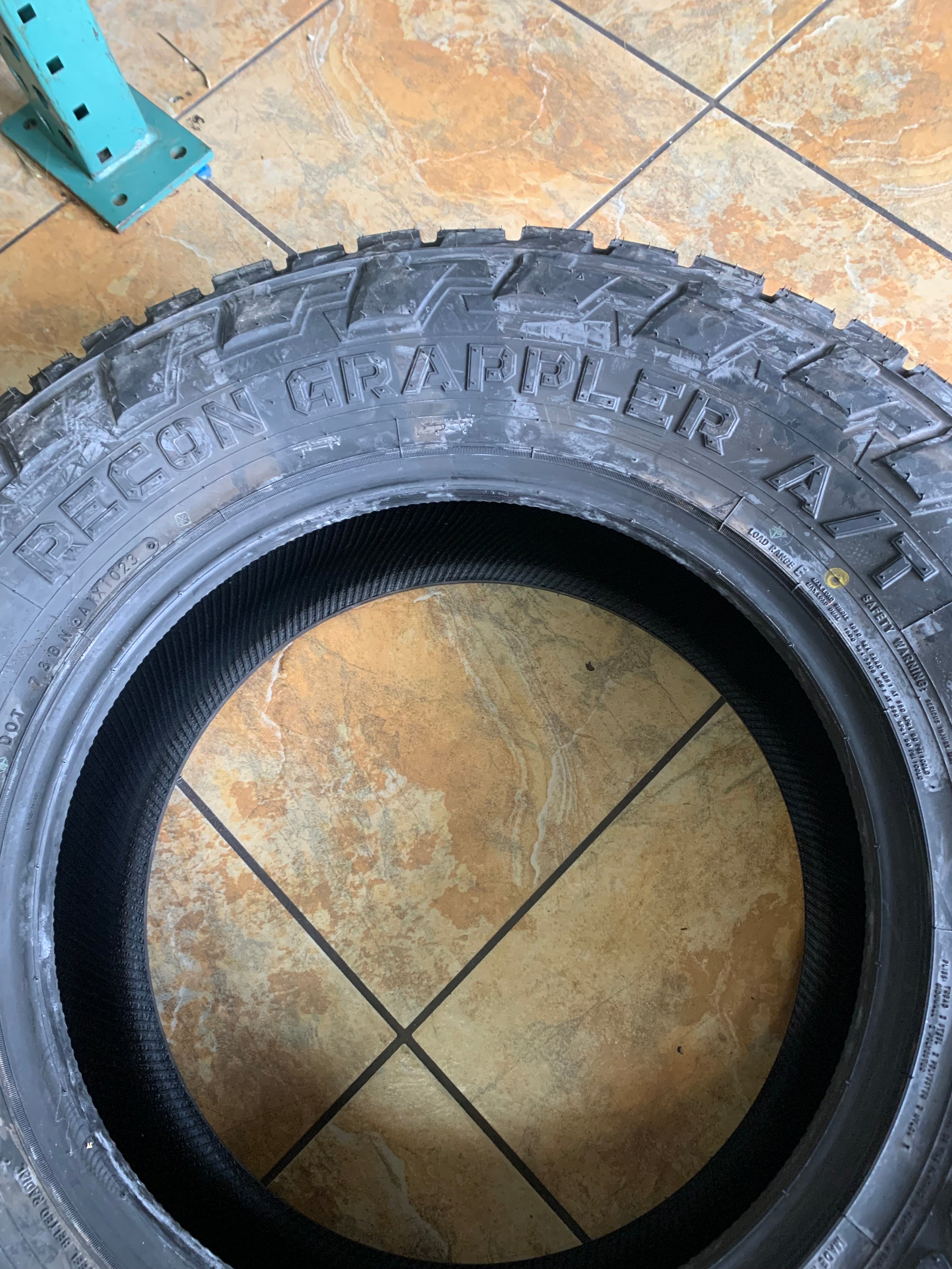 (KSL ONLY) 4 NITTO RECON GRAPPLER A/T BSW LT 275 70 18 125S 10PLY ALL TERRAIN TIRE 218730