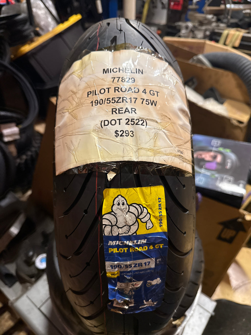 MICHELIN PILOT ROAD 4GT 190 55 17 75W REAR MOTORCYCLE TIRE 77829