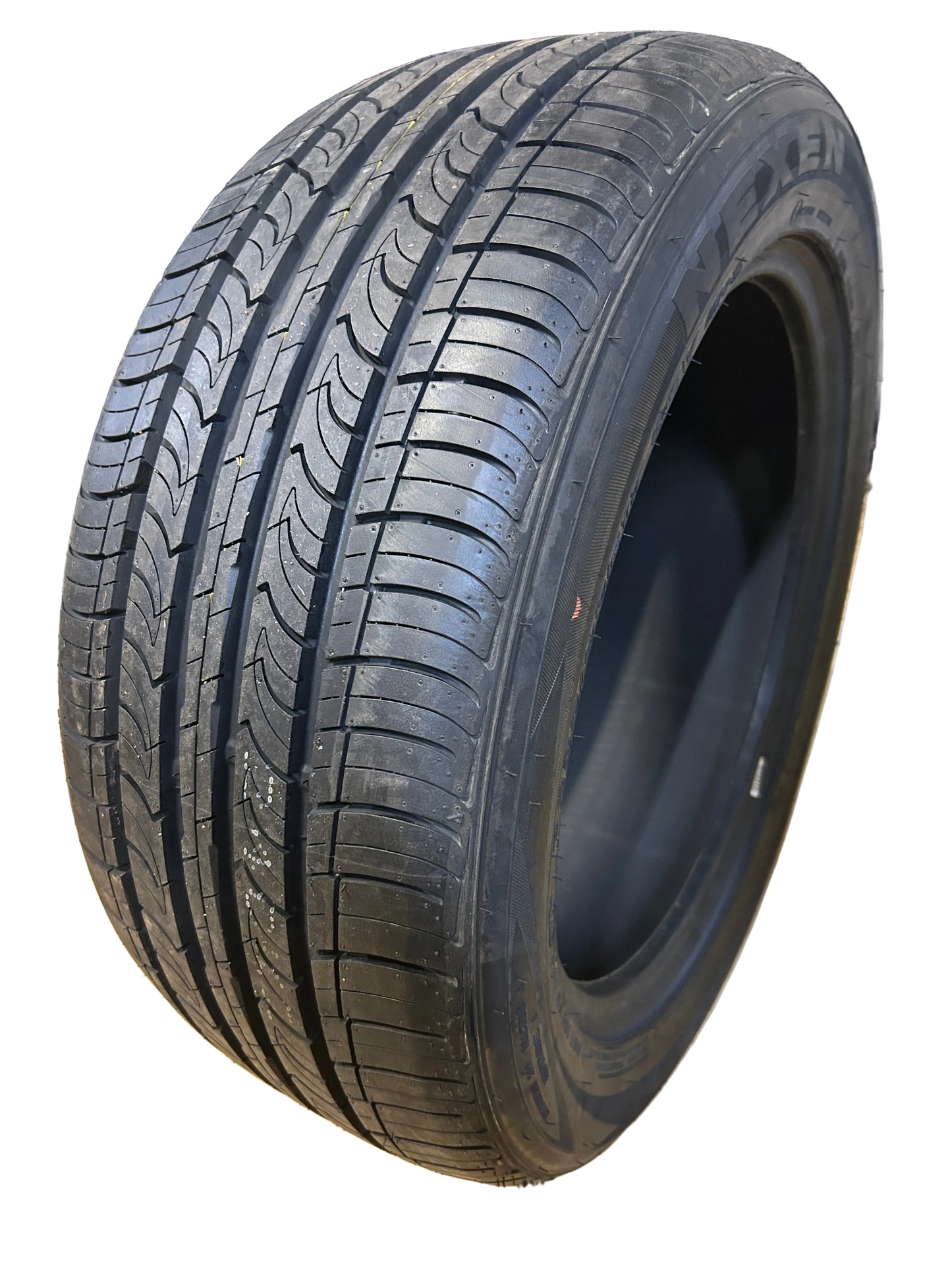 NEXEN CP672 BSW P 235 50 17 96V ALL SEASON TIRE 11411NXK