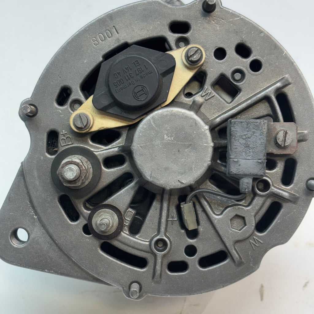 USED 1992 PORSCHE 968 ALTERNATOR 8001