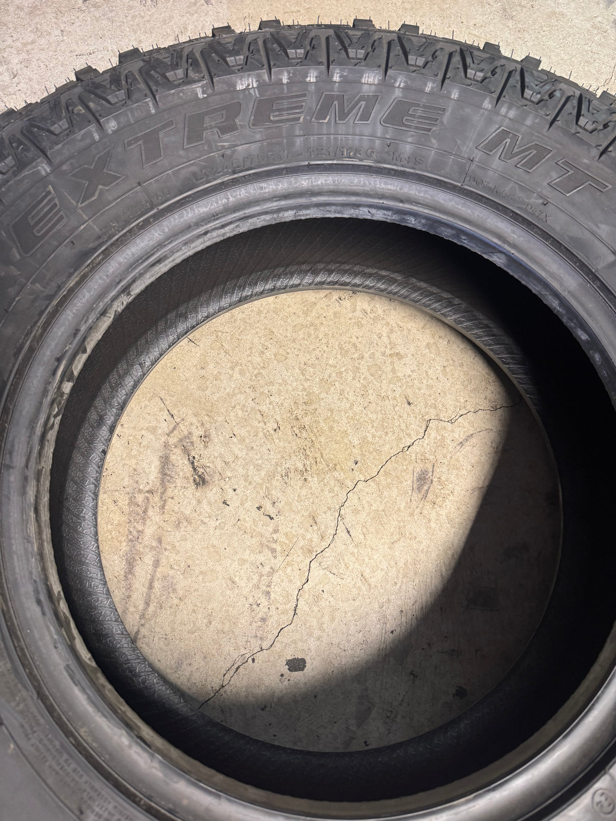 NOS MUD CLAW EXTREME MT BSW LT 245 75 17 121/118Q 10PLY MUD TERRAIN TIRE MCX19