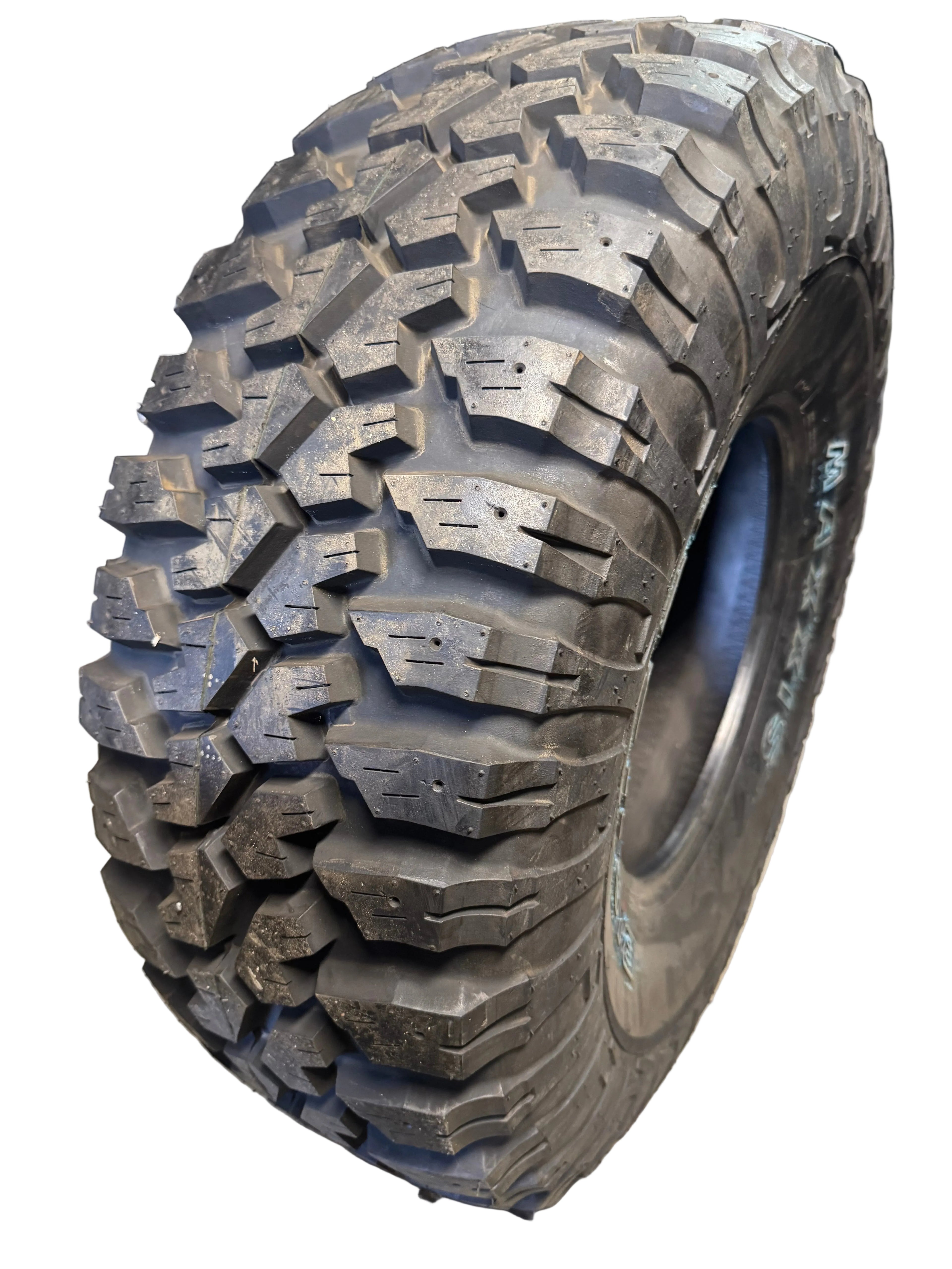 NOS MAXXIS BIGHORN MT-762 OWL LT 35 12.5 15 113Q 6PLY MUD TERRAIN TIRE TL18573000