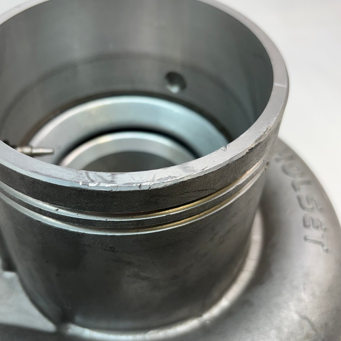 CUMMINS REMANUFACTURED HE500VG TURBOCHARGER KIT WITHOUT ACTUATOR FOR ISX15 APPLICATIONS 5457298RX