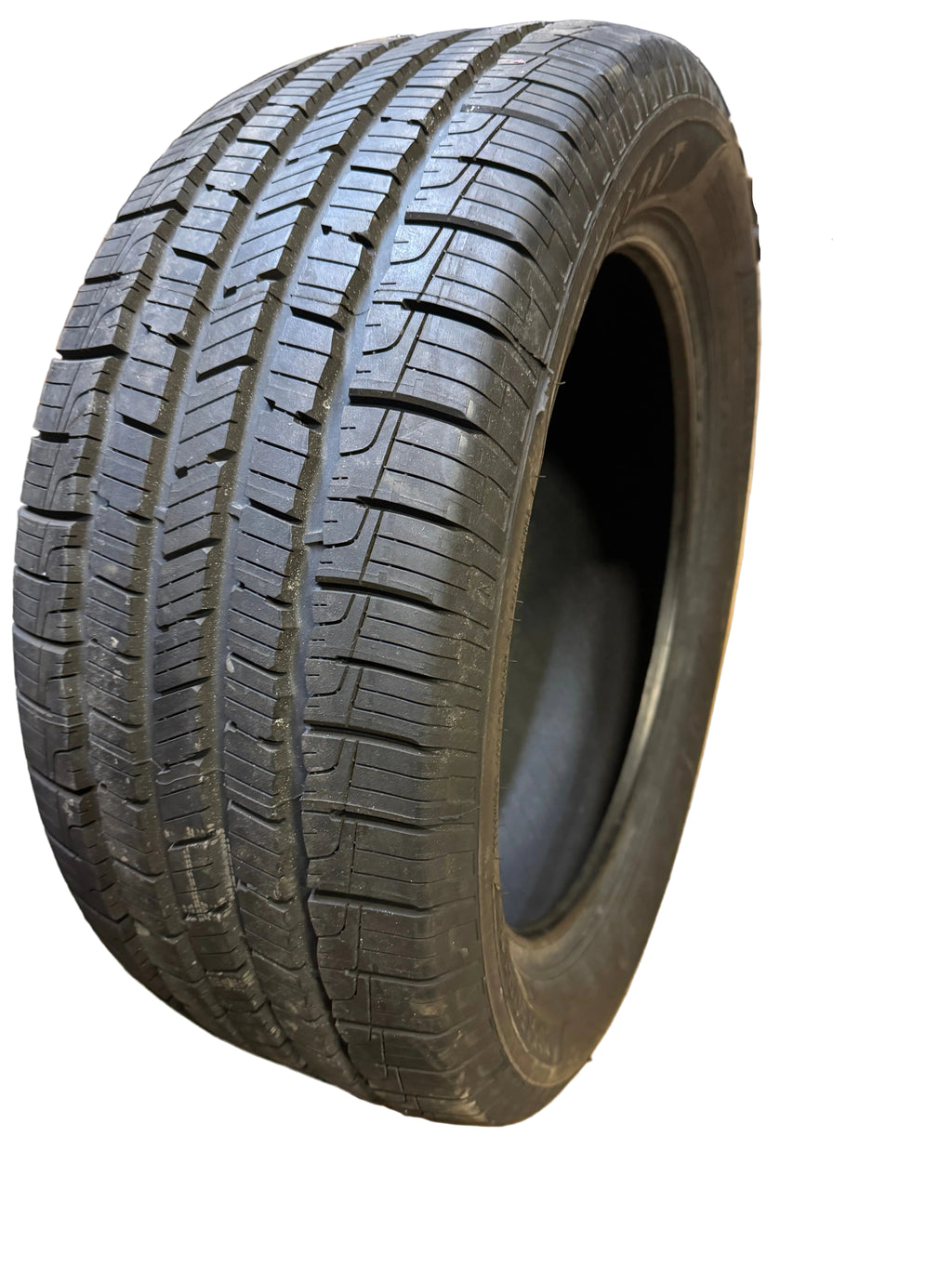 GOODYEAR RELIANT BSW P 235 50 18 97V ALL SEASON TIRE 682053597