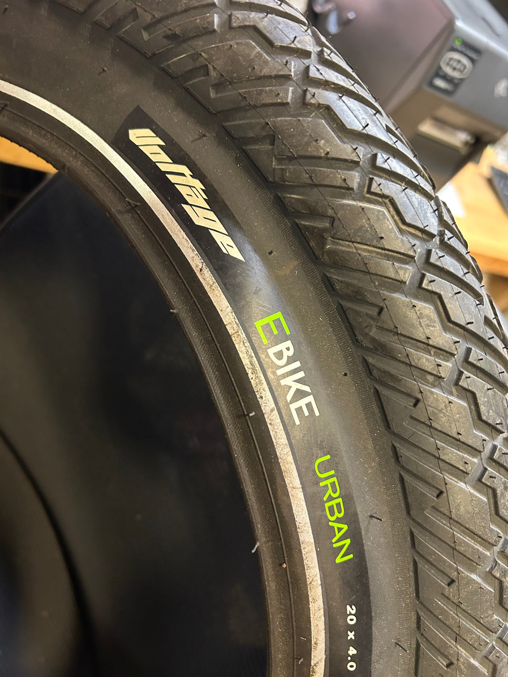 SERFAS VOLTAGE REFLECTIVE 20 4 EBIKE TIRE EVLT2040