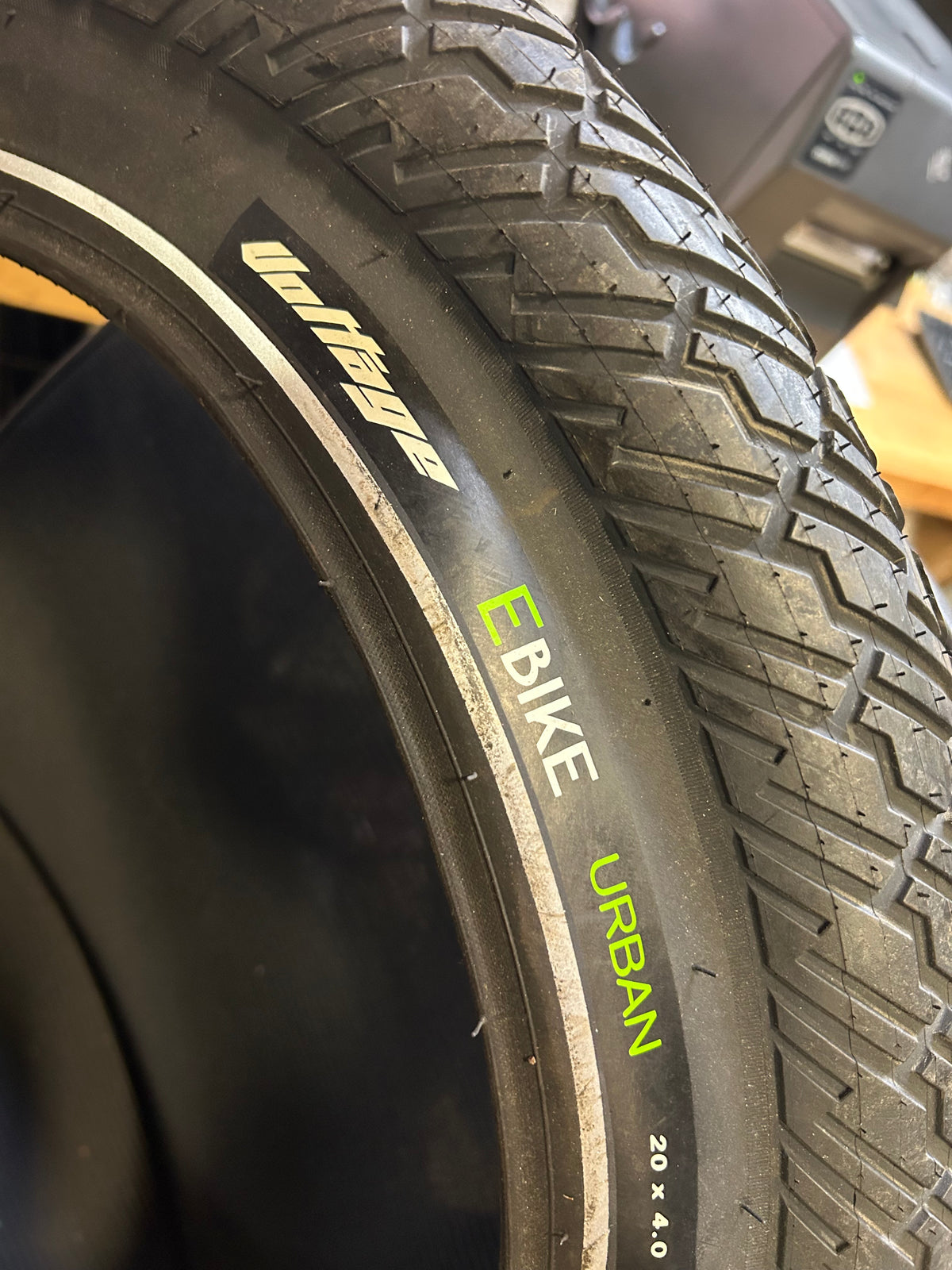 SERFAS VOLTAGE REFLECTIVE 20 4 EBIKE TIRE EVLT2040