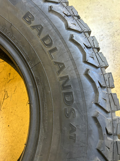 MASTERTRACK BADLANDS AT LT 285 70 17 126/123S 10PLY ALL TERRAIN TIRE MASTAT023